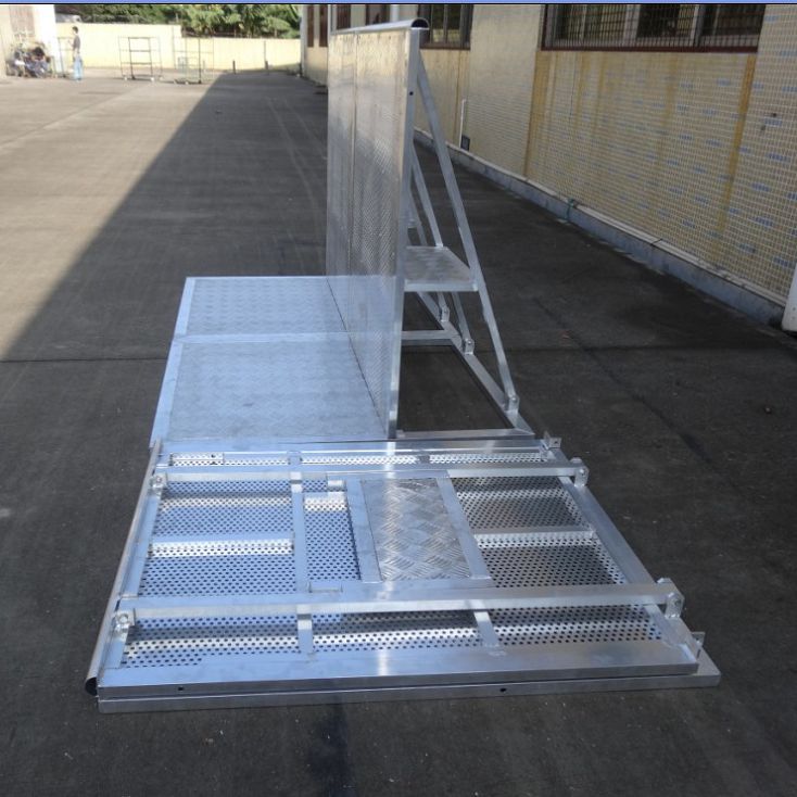 Straight Barrier With Security Platform