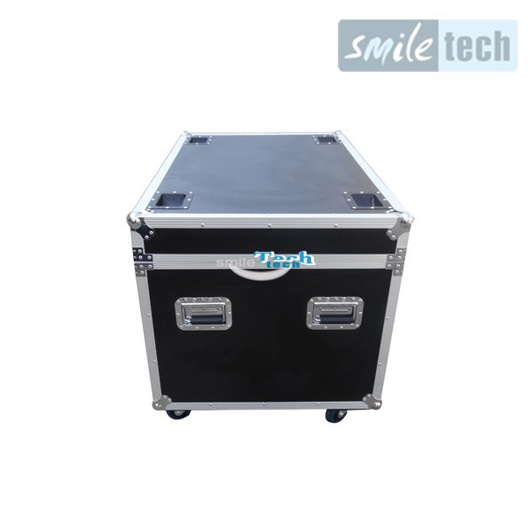 Utility Flight Case With Large Storage Space and Four Casters