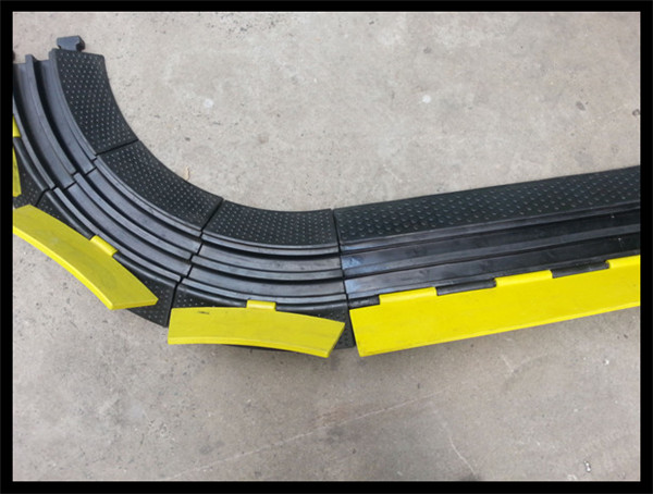 2 Channel Rubber Cable Ramp 