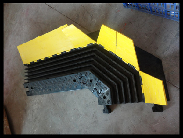 Eevent Cable Ramp Cable Protecter Manufacturer 