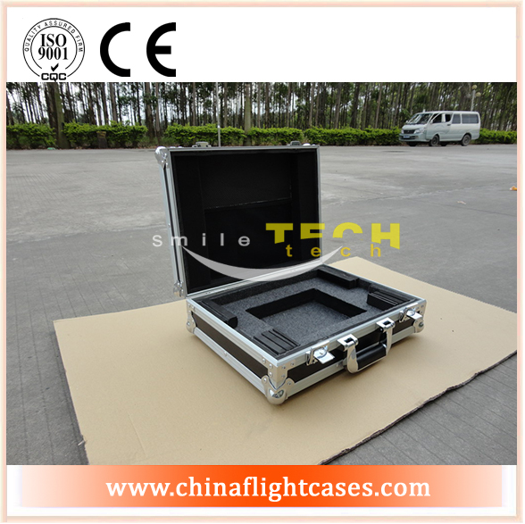 universal laptop flight case